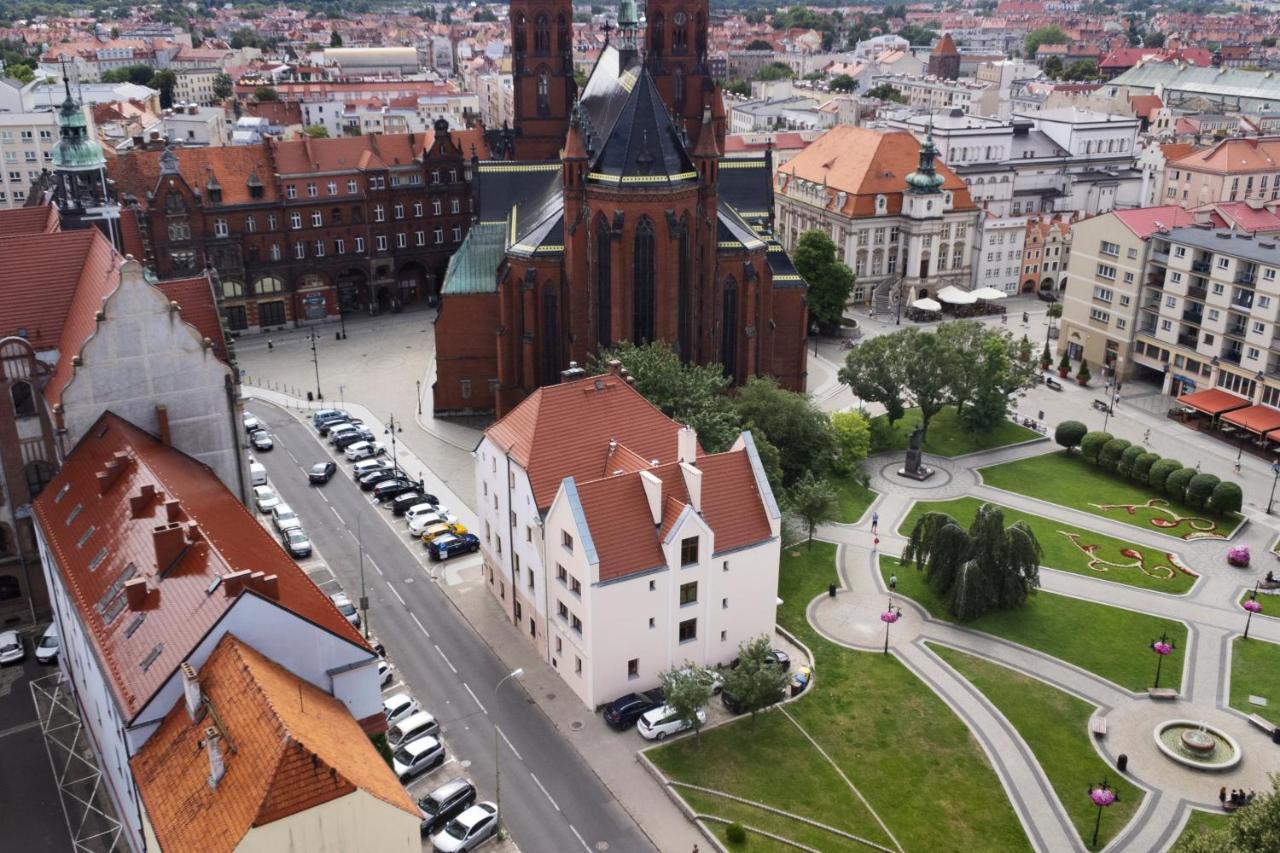 Katedralna Apart'S Legnica Luaran gambar