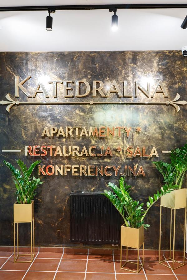 Katedralna Apart'S Legnica Luaran gambar