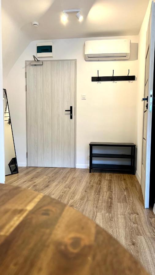 Katedralna Apart'S Legnica Luaran gambar